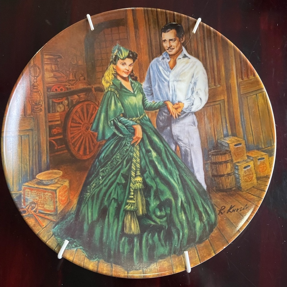 Vintage Gone With The Wind Scarlett’s Green Dress Collectible 9” Plate
